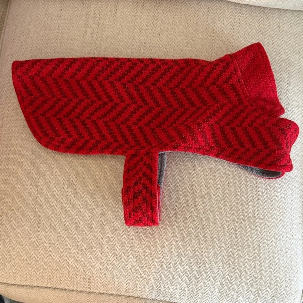 ❤️3 for $15!❤️ Chevron Patterned Dog Sweater in Red
